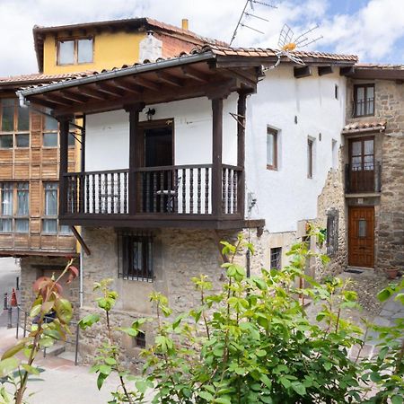 Casa Raymonde Villa Потес Екстериор снимка
