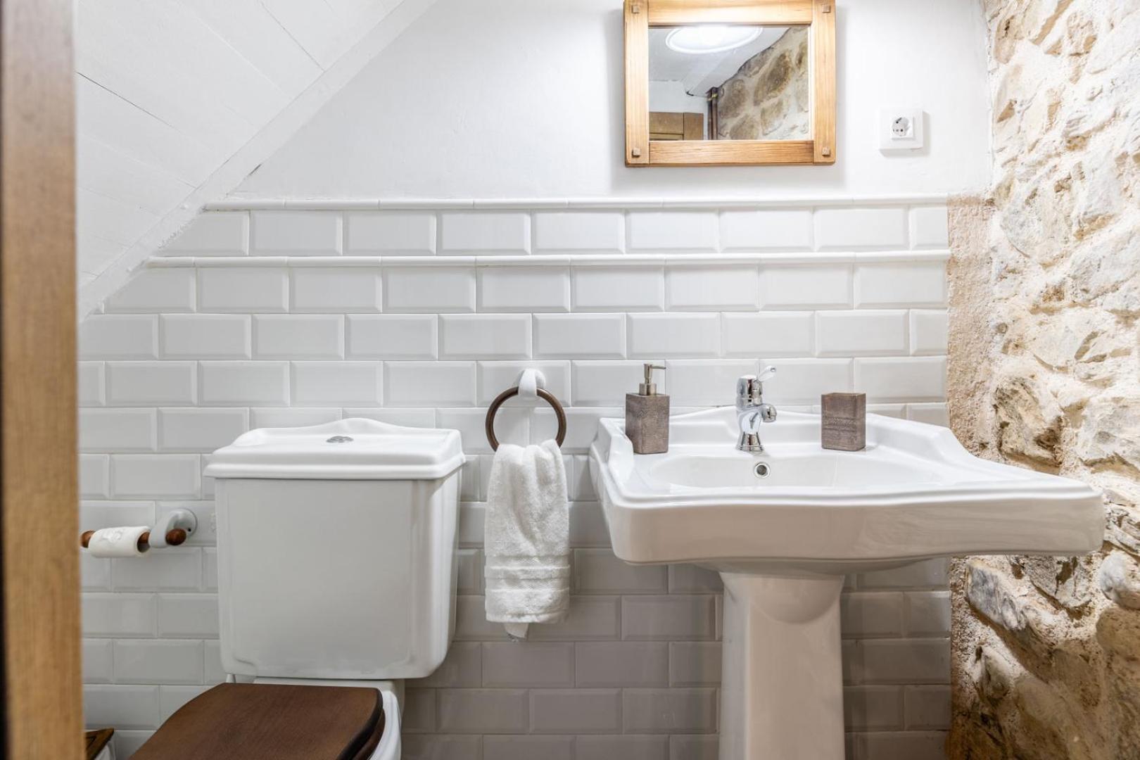 Casa Raymonde Villa Потес Екстериор снимка
