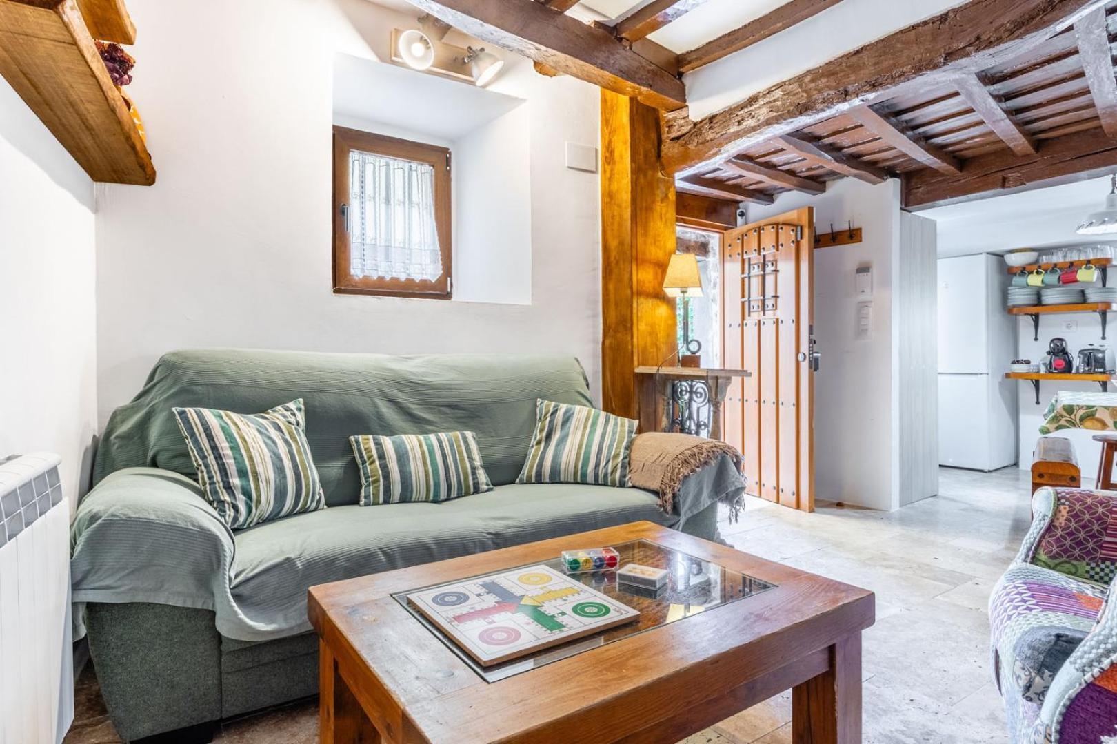 Casa Raymonde Villa Потес Екстериор снимка